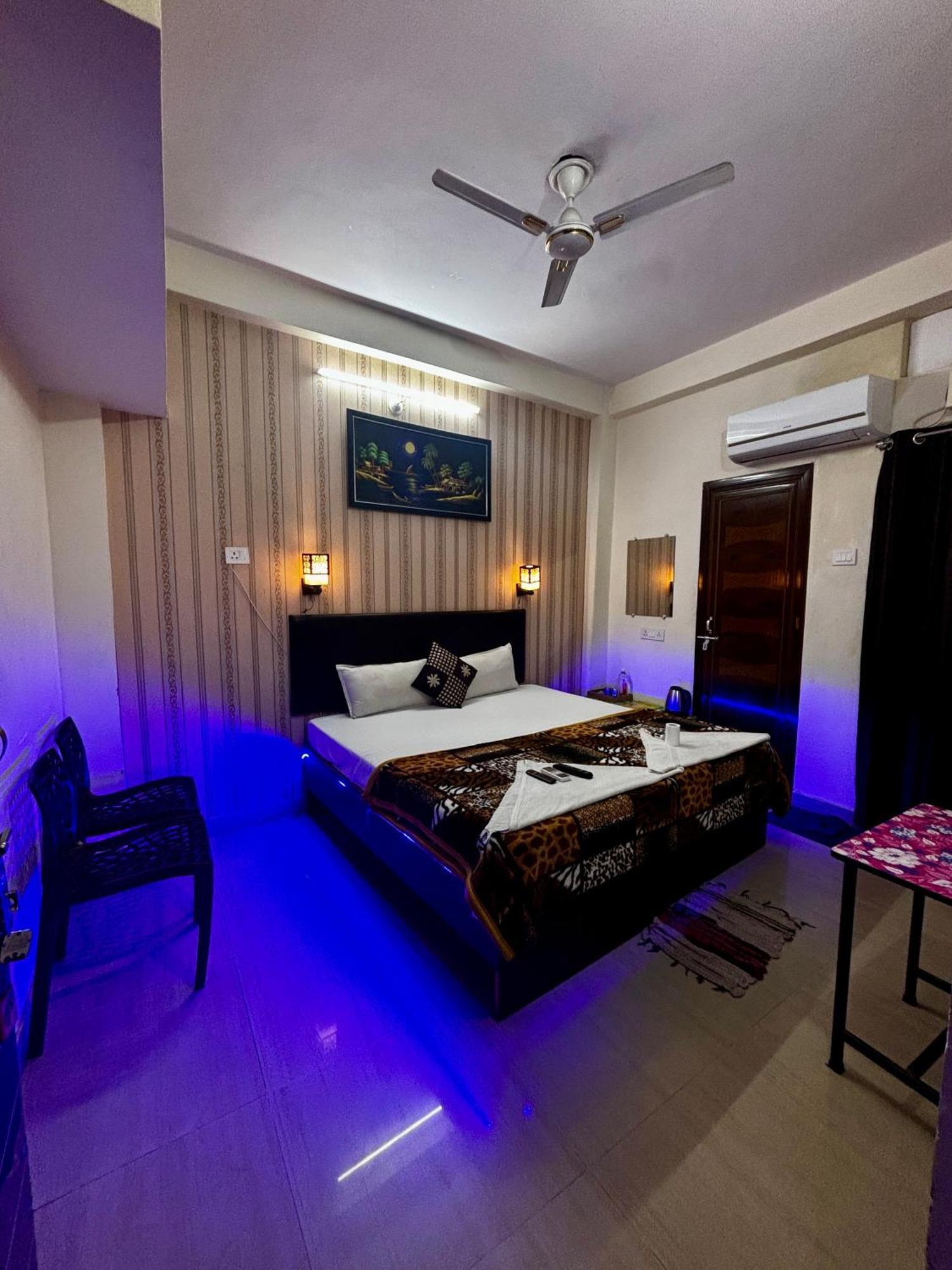 Hotel Gully Ghar Varanasi Exterior foto